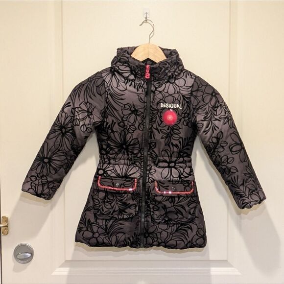 EUC Desigual Girls 5/6 Velvet Flocked Floral Print Snow Jacket with Sequins - Picture 4 of 8